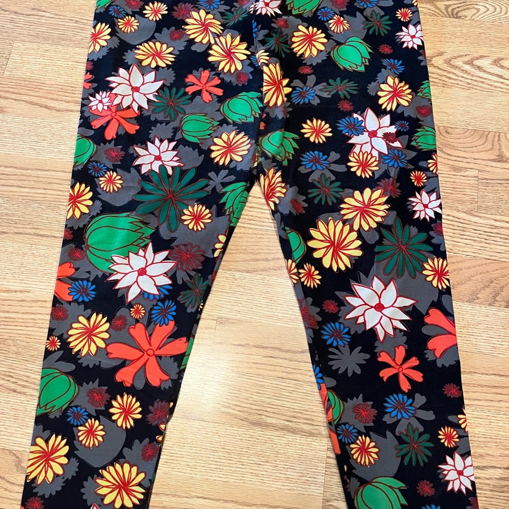 LuLaRoe TC2 leggings